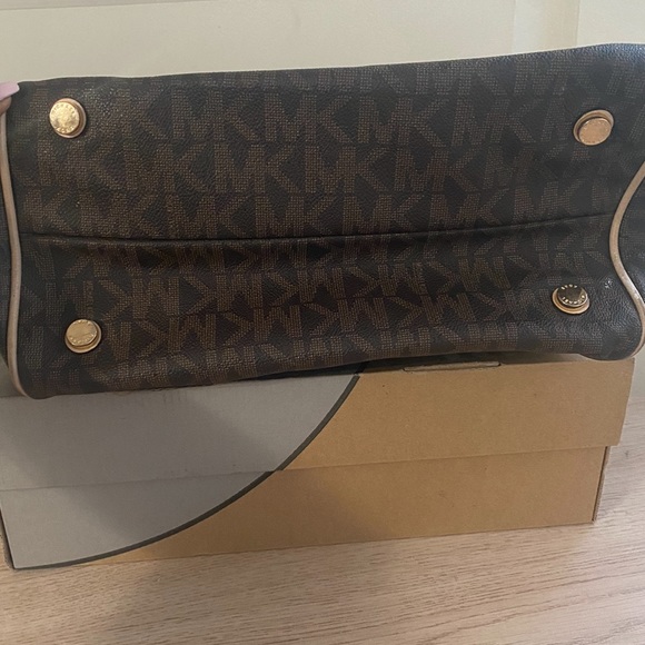 Michael Kors Monogram Satchel Women Handbag - Picture 14 of 14